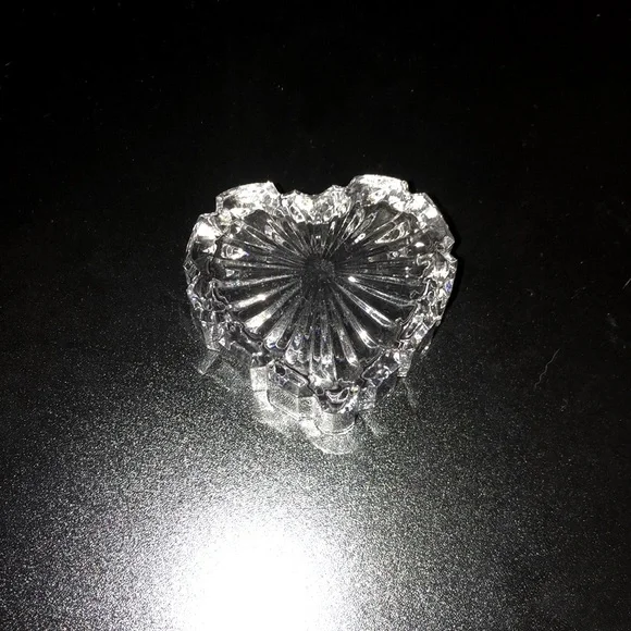 NEW LISTING! Lead Crystal Heart Trinket Dish - Picture 7 of 7